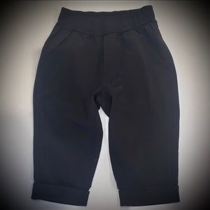 Ivivva capri crop pant